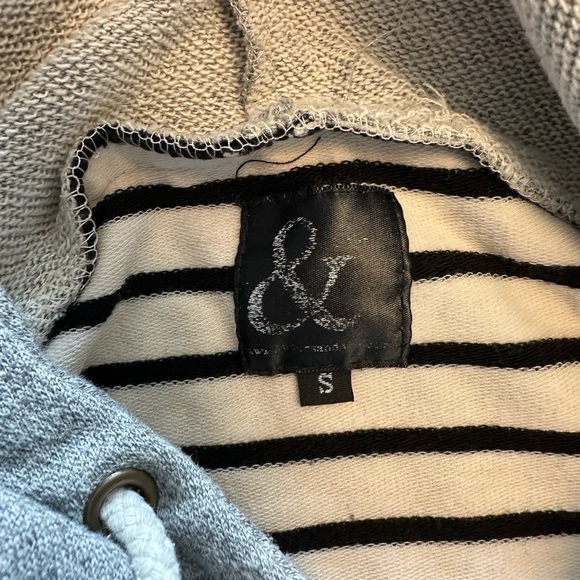 Double Hooded Sweatshirt - S. - Picture 3 of 3